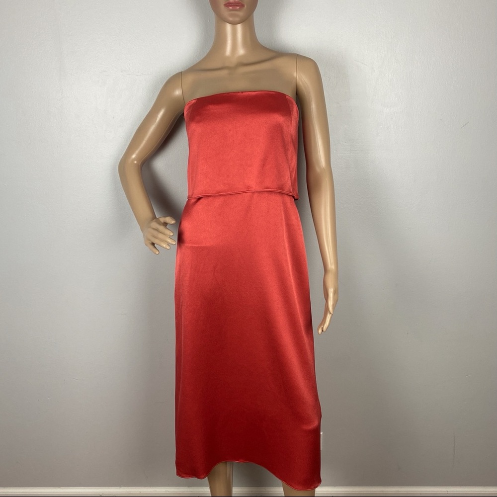 HALSTON HERITAGE STRAPLESS POPOVER SATIN MIDI DRESS - Picture 2 of 9